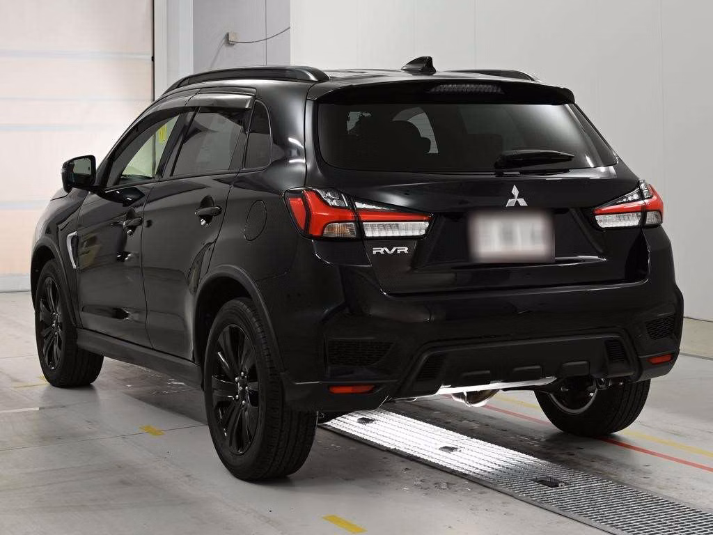 MITSUBISHI RVR