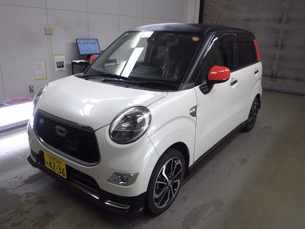 DAIHATSU CAST