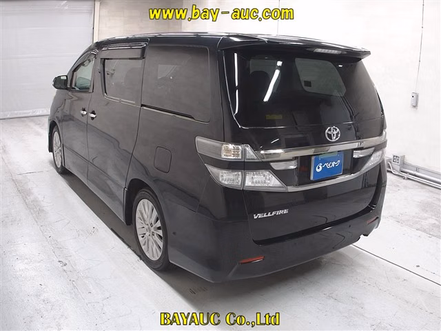 TOYOTA VELLFIRE