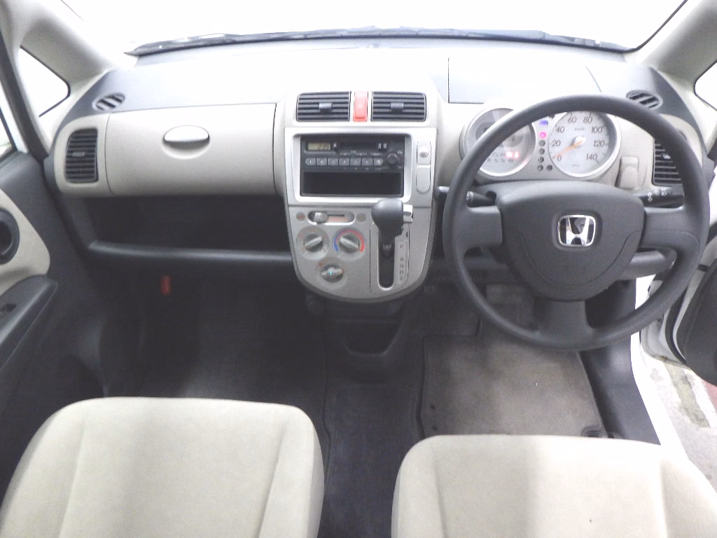 HONDA LIFE