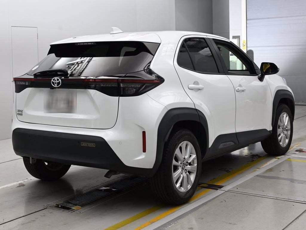 TOYOTA YARIS CROSS