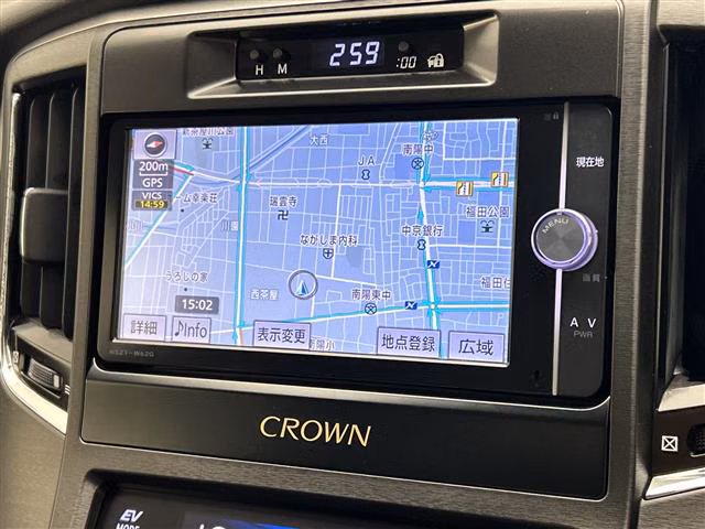 TOYOTA CROWN