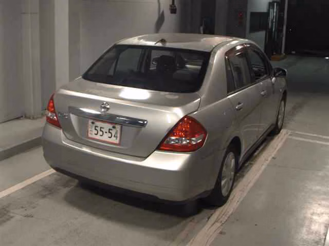 NISSAN TIIDA LATIO