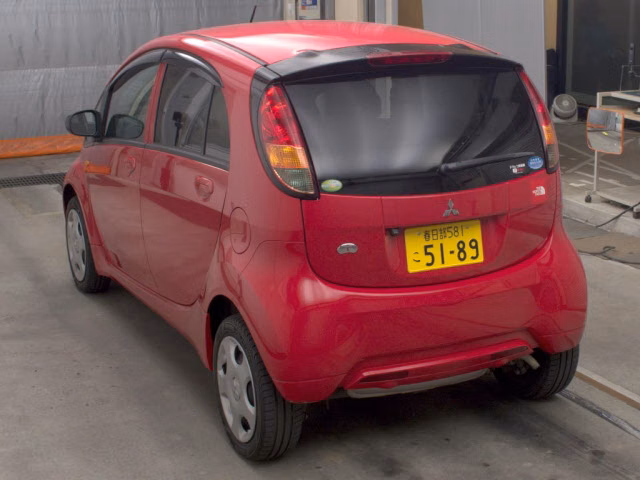 MITSUBISHI I