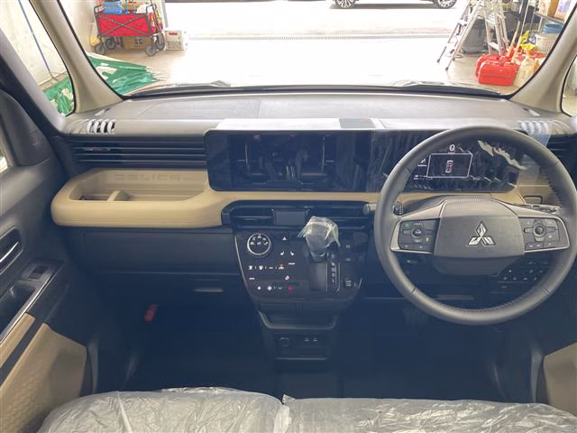 MITSUBISHI DELICA MINI