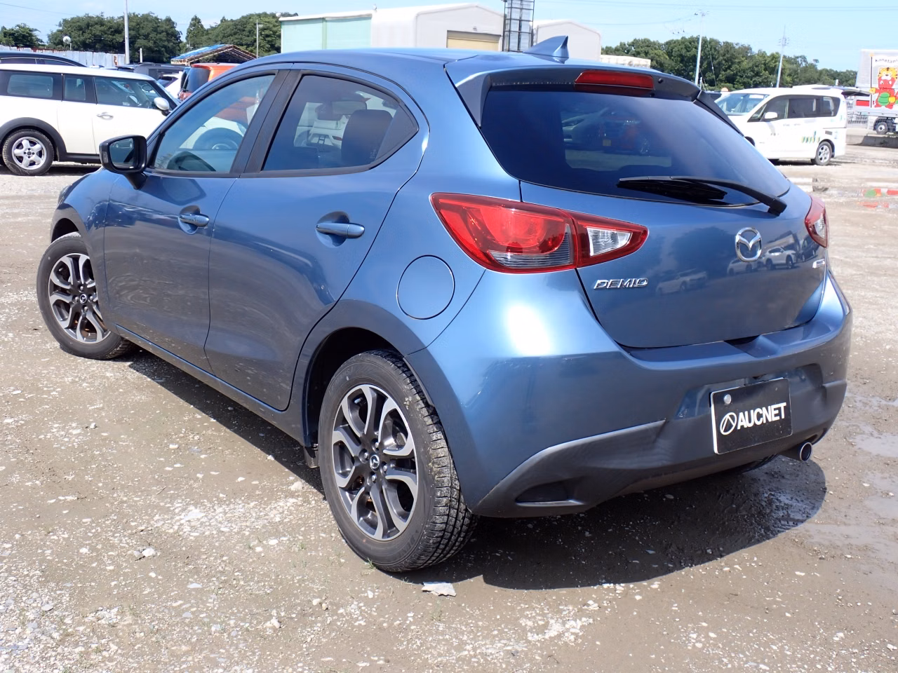 MAZDA DEMIO