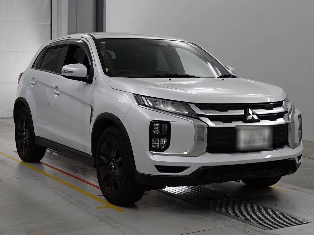 MITSUBISHI RVR