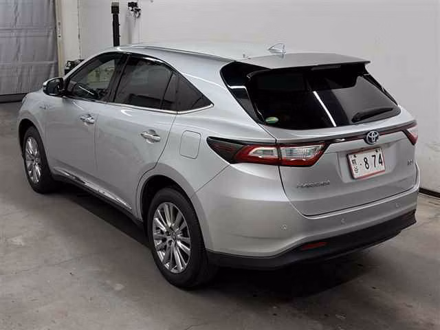 TOYOTA HARRIER