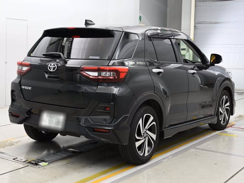TOYOTA RAIZE