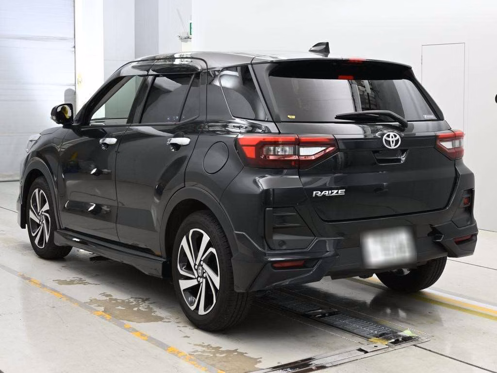 TOYOTA RAIZE