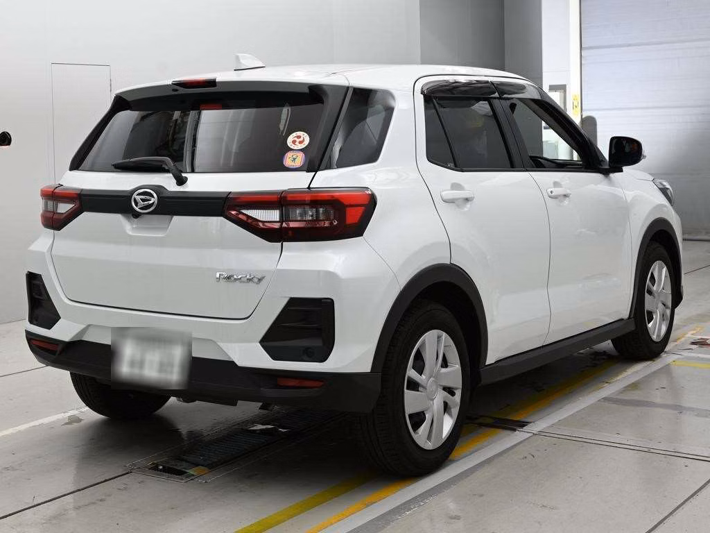 DAIHATSU ROCKY
