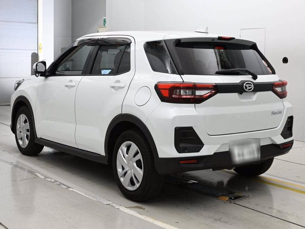 DAIHATSU ROCKY