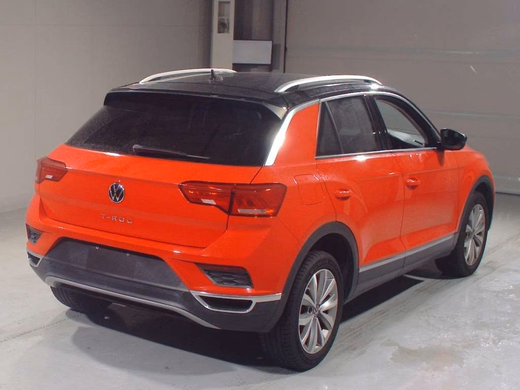 VOLKSWAGEN T-ROC