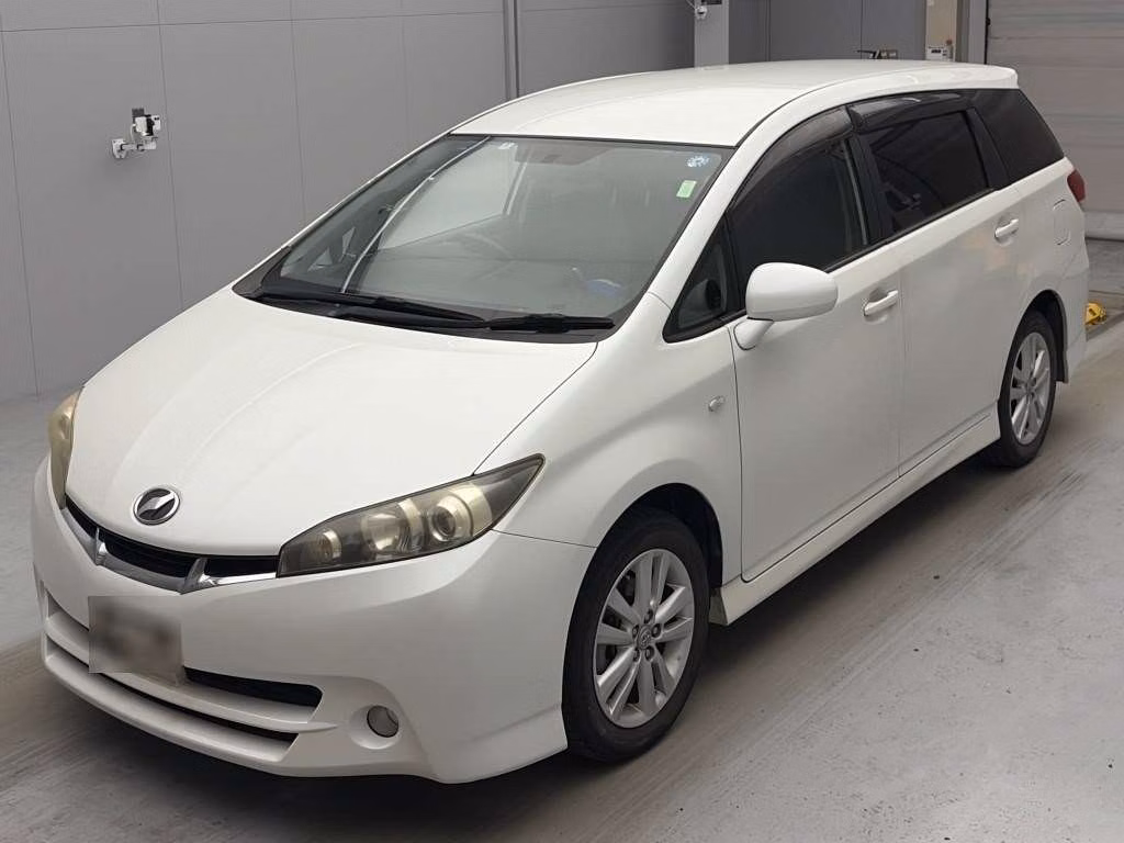 TOYOTA WISH