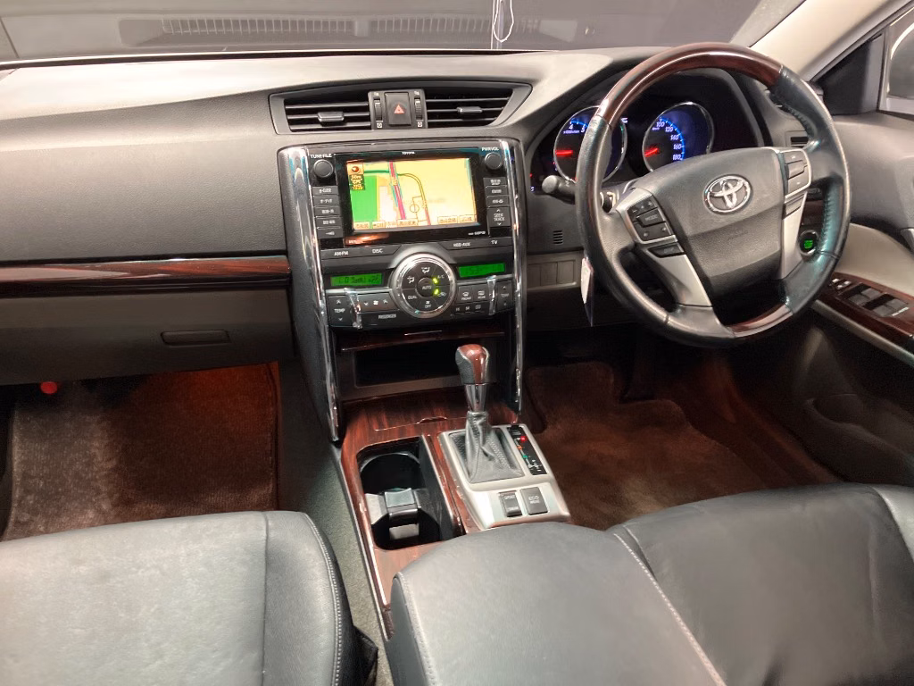 TOYOTA MARK X