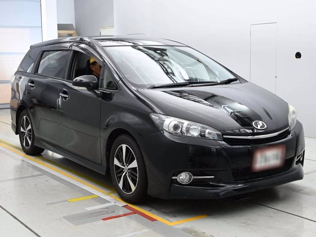 TOYOTA WISH