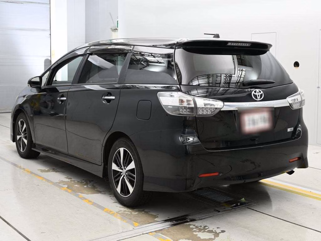 TOYOTA WISH