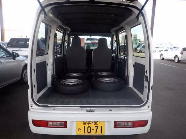 DAIHATSU HIJET