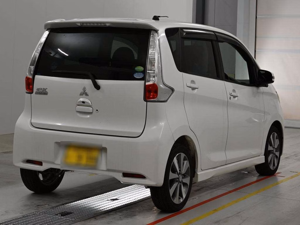 MITSUBISHI EK CUSTOM