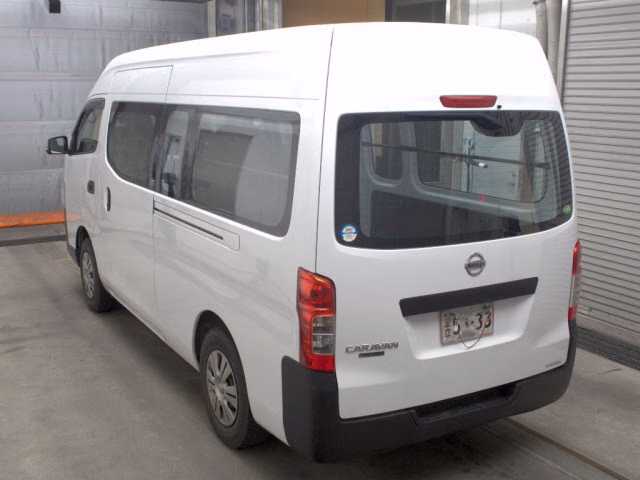 NISSAN NV350 CARAVAN