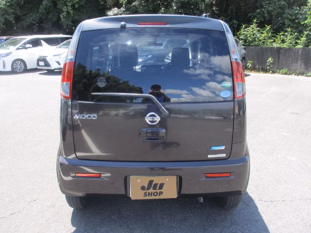 NISSAN MOCO