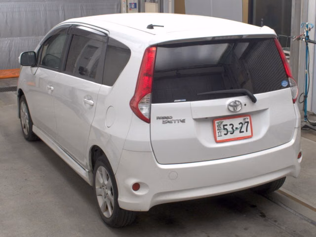 TOYOTA PASSO SETTE