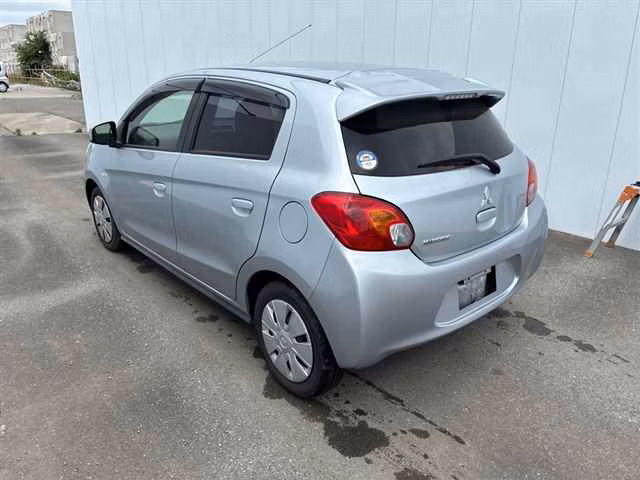 MITSUBISHI MIRAGE
