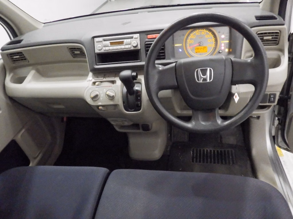 HONDA LIFE