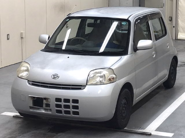 DAIHATSU ESSE