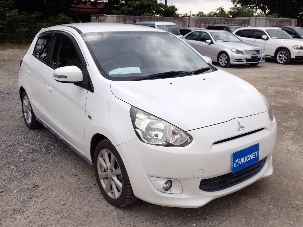 MITSUBISHI MIRAGE