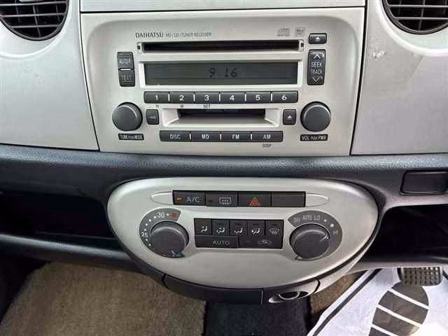DAIHATSU MIRA GINO