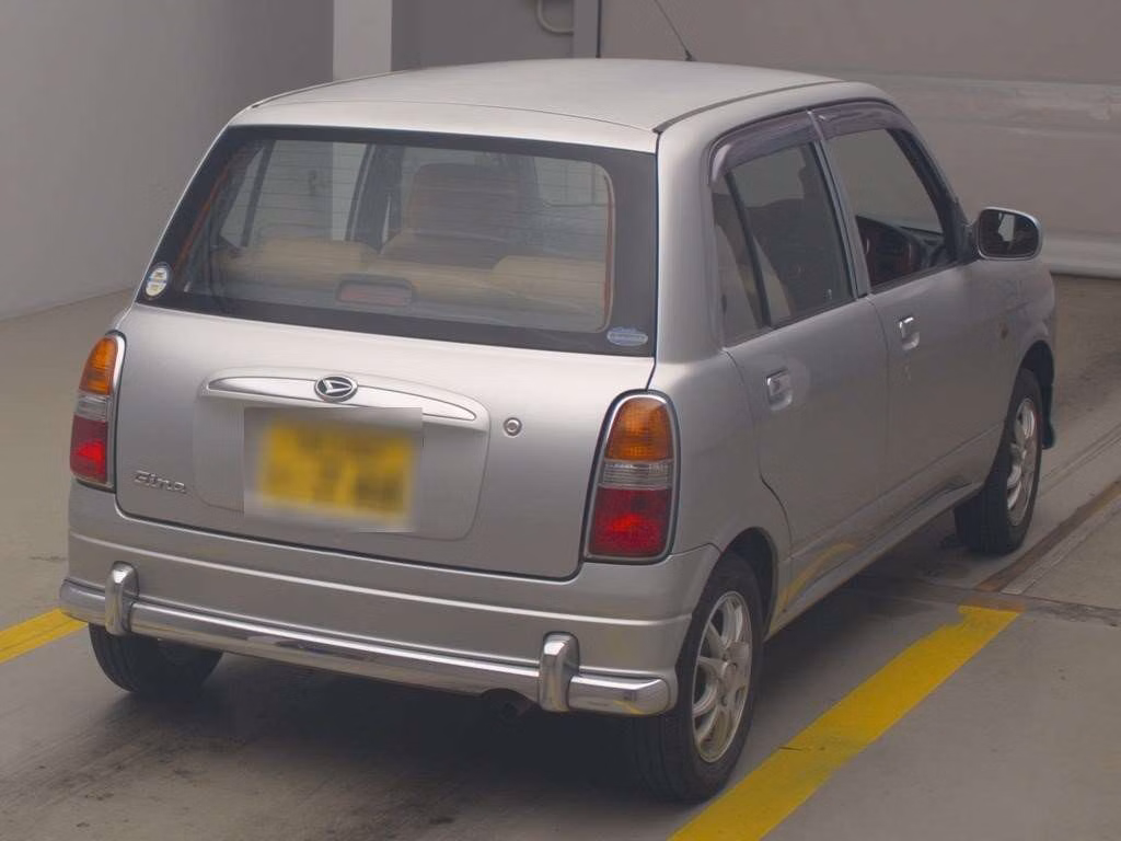 DAIHATSU MIRA GINO