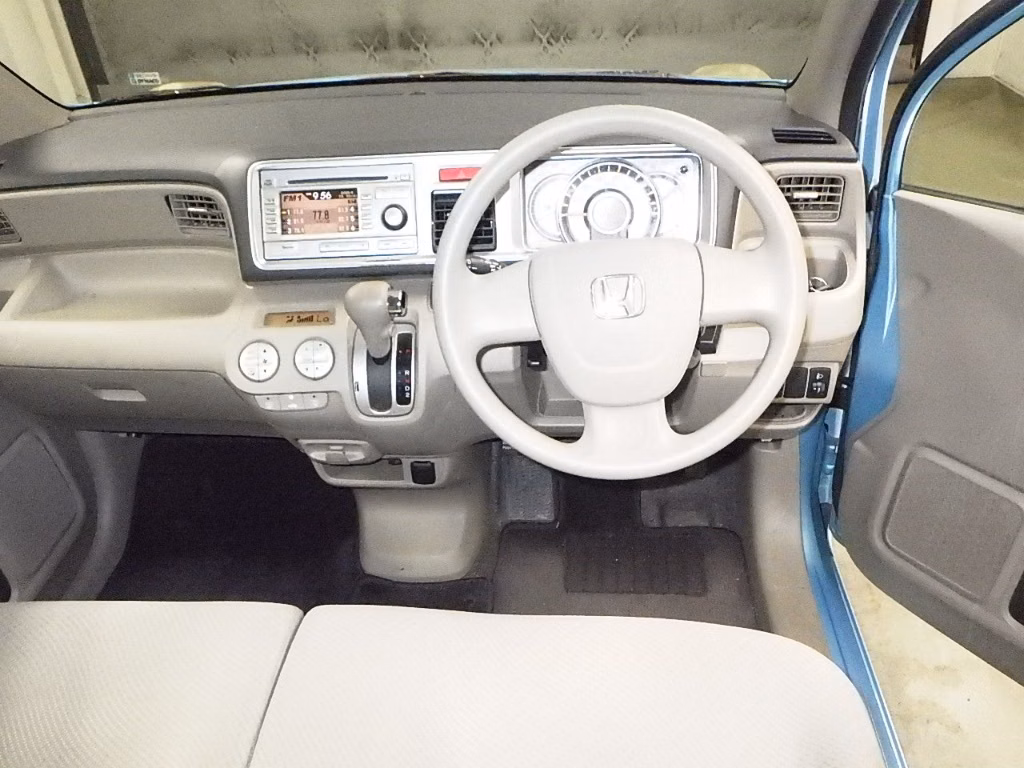 HONDA LIFE
