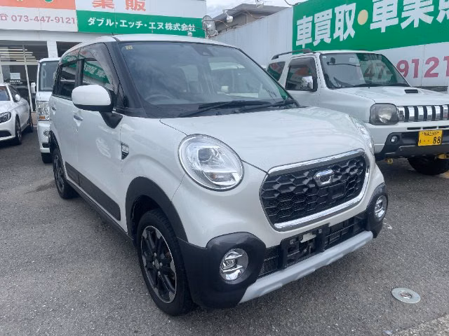 DAIHATSU CAST
