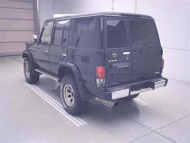 TOYOTA LAND CRUISER PRADO