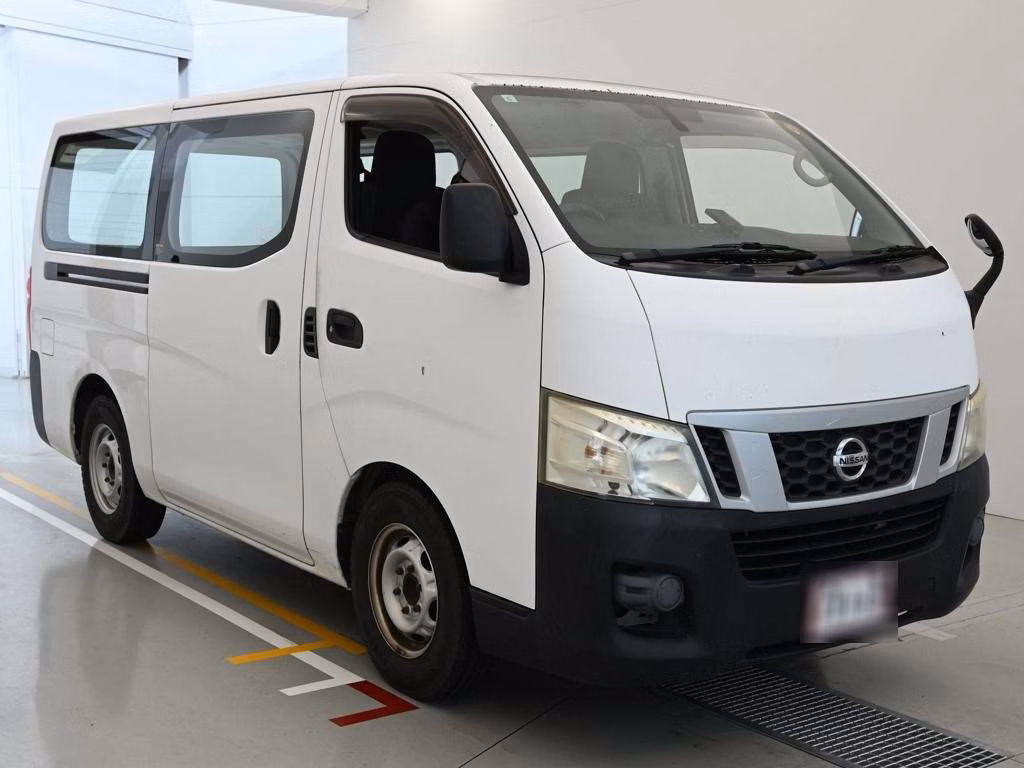 NISSAN NV350 CARAVAN