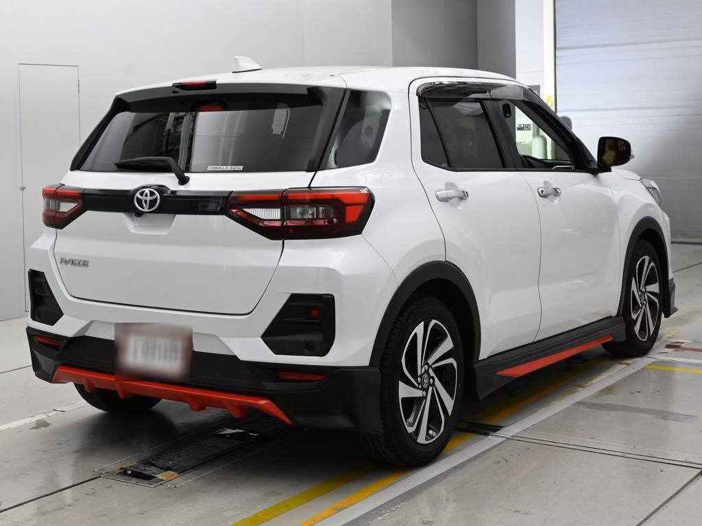 TOYOTA RAIZE