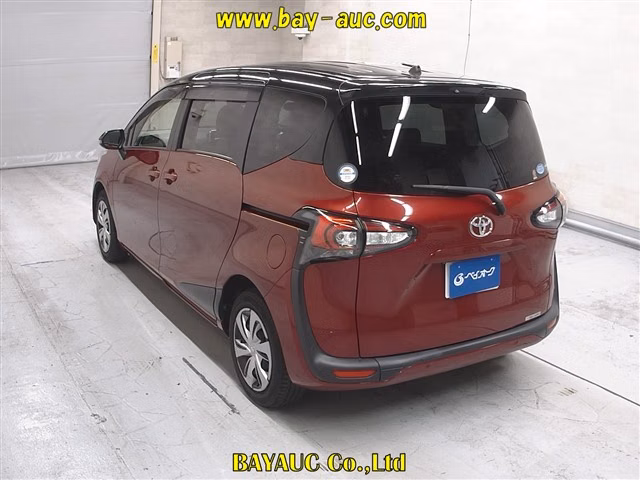 TOYOTA SIENTA