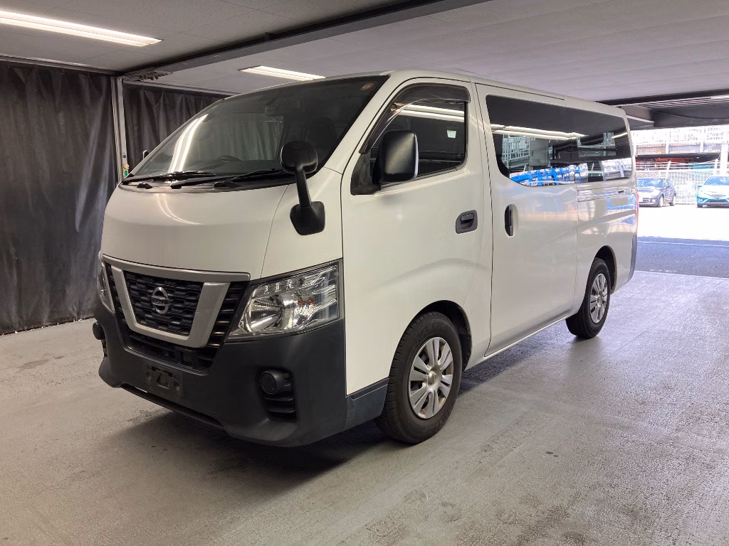 NISSAN NV350 CARAVAN