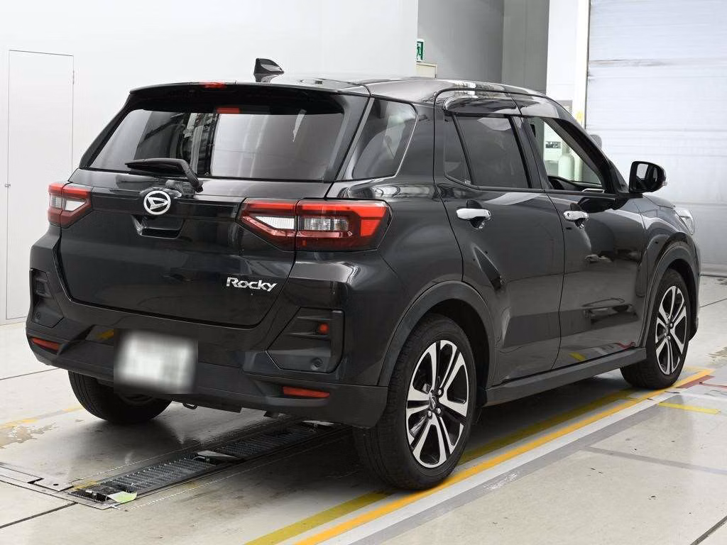 DAIHATSU ROCKY