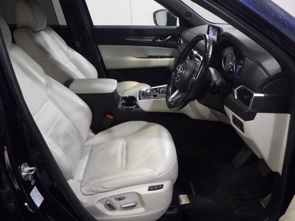 MAZDA CX-8