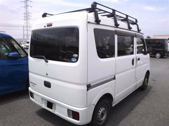 MITSUBISHI MINICAB