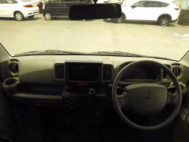 MITSUBISHI MINICAB