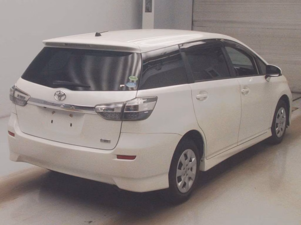 TOYOTA WISH