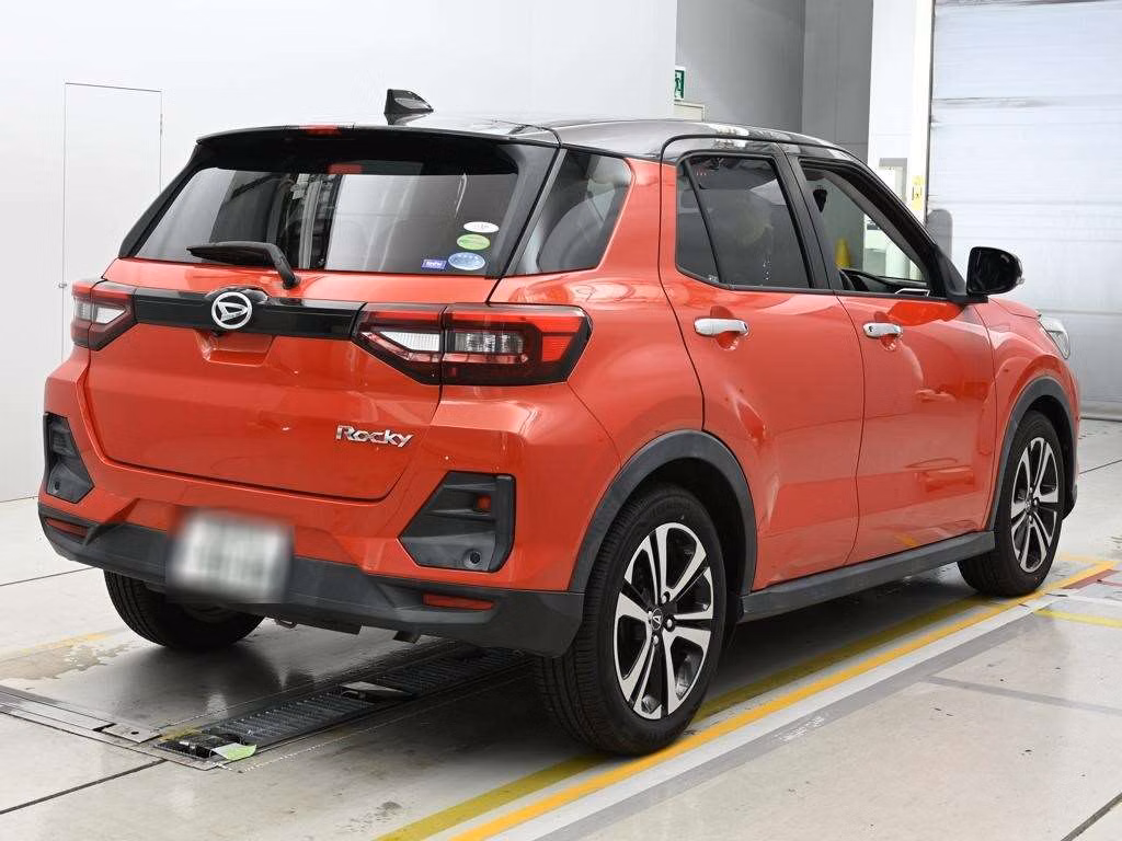 DAIHATSU ROCKY