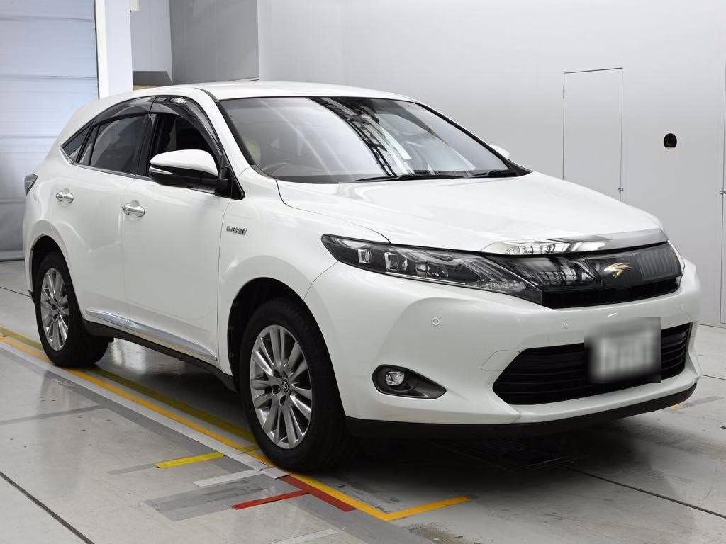 TOYOTA HARRIER