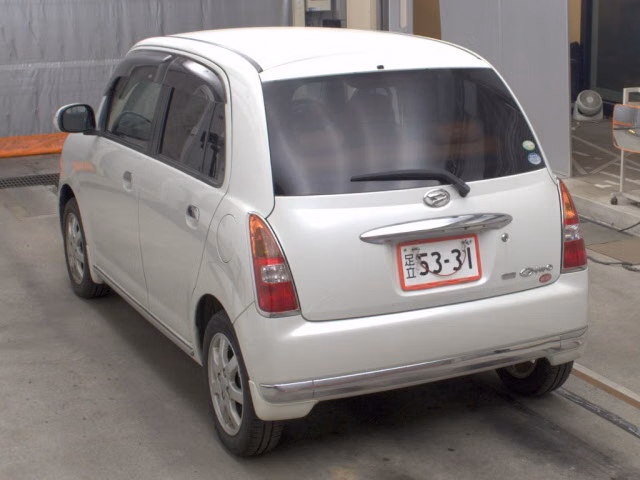 DAIHATSU MIRA GINO