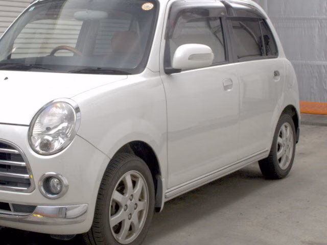 DAIHATSU MIRA GINO