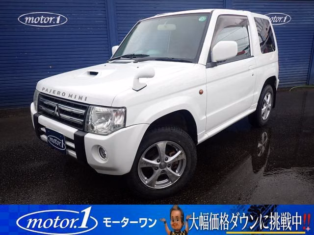 MITSUBISHI PAJERO MINI