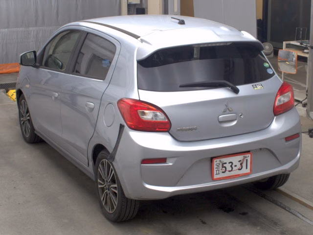 MITSUBISHI MIRAGE